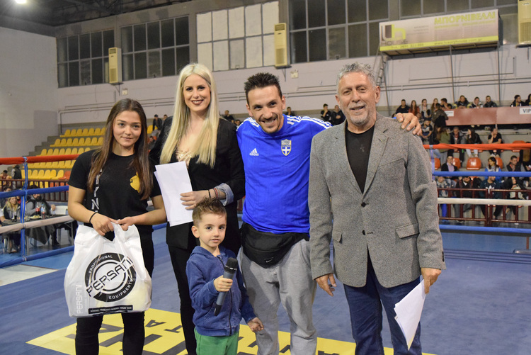 Μάριος Καπερώνης: Ολοήμερο φέτος το 4ο Boxing Cup της Άμυνας Πατρών