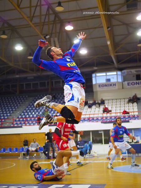 Παναγιώτης Σαλαβασίδης: «Πρόκληση η Παναχαϊκή αφού θα παίξω για πρώτη φορά στην Volley league!»