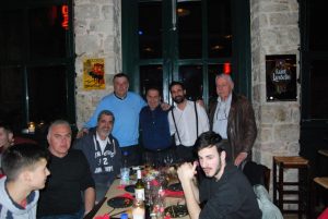 Ο Απόλλων «οικογενειακό» δείπνο στο Beer Bar Q - Φωτογραφίες