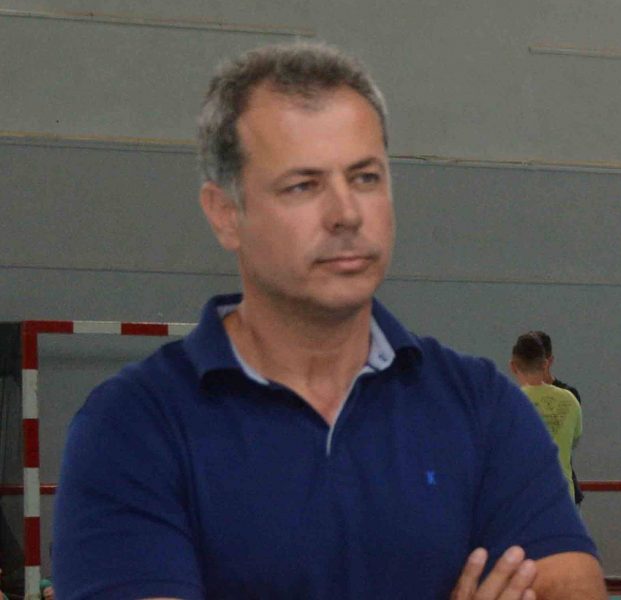Κώστας Διαμαντόπουλος: «Μόνο τυχαία δεν είναι η βράβευση του Νίκου Κανελλάκη από την ΟΧΕ την Δευτέρα»