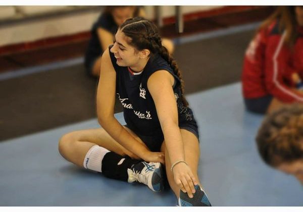 Θεοφανία Τσούση: Η μικρότερη παίκτρια του Ερυθρού Αστέρα στο γυναικείο πρωτάθλημα βόλεϊ Β΄ Εθνικής