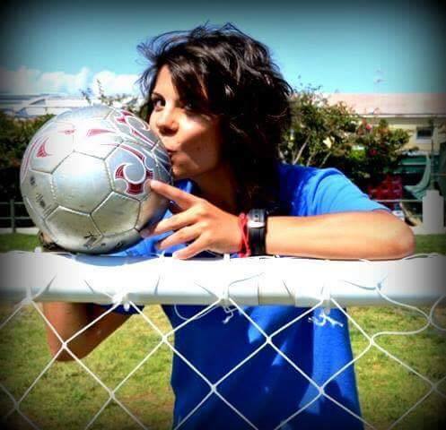 Ξένια Αναγνωστοπούλου: Ποδόσφαιρο στην Νίκη Προαστείου, εργασία στην Μύκονο και σκέψεις για εξωτερικό