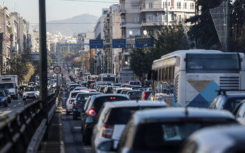 Auto:Αριθμοί που προβληματίζουν: Οι Έλληνες χάνουν 36 ώρες τον χρόνο λόγω… μποτιλιαρίσματος