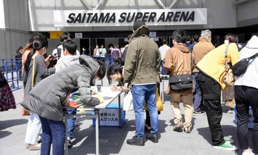 Πυγμαχία-Ιαπωνία: 6500 άτομα σε αγώνες kickboxing – Έγινε το event παρά τις εκκλήσεις για αναβολή