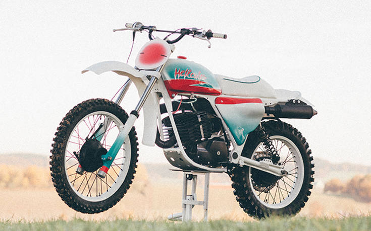 Auto-moto: Μια στιλάτη ανακατασκευή με έντονο το άρωμα των 80s