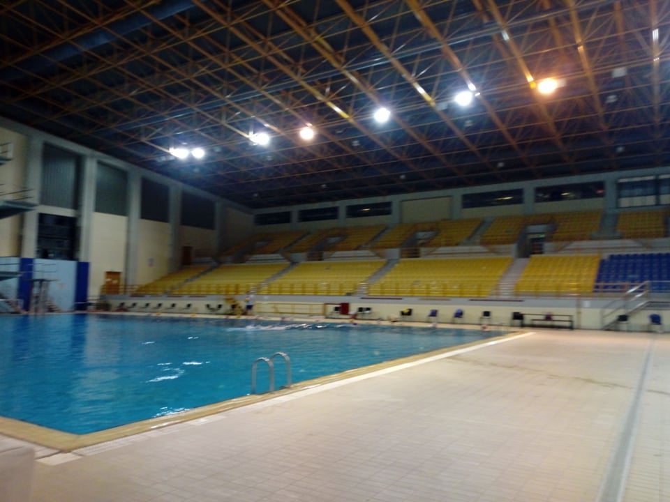 Αντικατάσταση προβολέων στο κολυμβητήριο "Αντώνης Πεπανός"