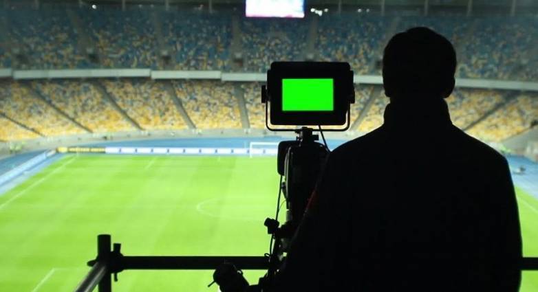 Η ΕΠΟ ανακοινώνει συμφωνία με την Cosmote TV για το Κύπελλο