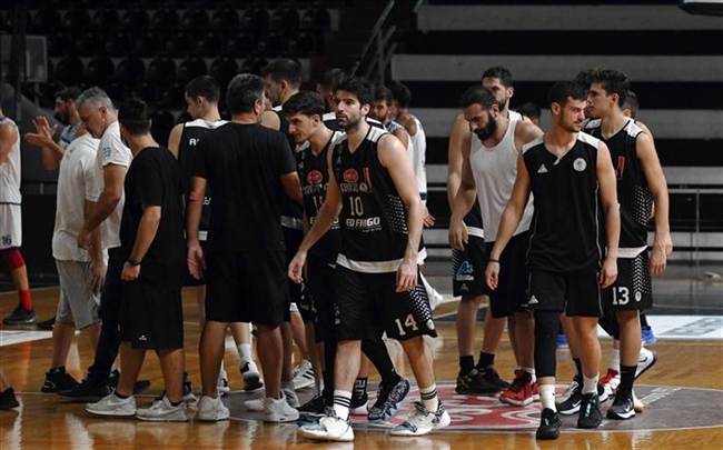 Oscar Απόλλων: Χωρίς κόσμο έξω από την Περιβόλα, πάρτι αν ανέβει στην Basket League