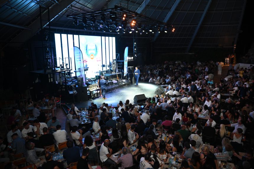 Βραδιά των Νικητών 2022: Οι βραβεύσεις της φετινής εκδήλωσης (pics)