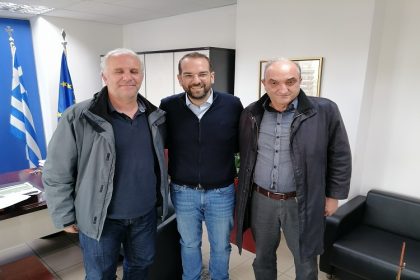 Συνάντηση με τον Ν. Φαρμάκη οι Πλούμης και Θεοδωρόπουλος για το γήπεδο της Αγυιάς