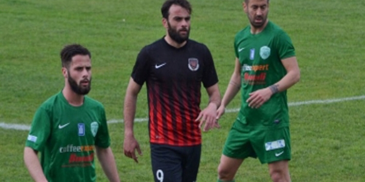 Τραυματίστηκε ποδοσφαιριστής του Κεραυνού, έπαιξε άρρωστος ο Γραμματικόπουλος