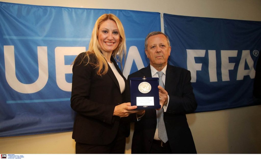 Ο Ανδρέας Μειντανάς και η Ελένη Αντωνίου στην απονομή σημάτων διεθνών διαιτητών για το 2023 (pics)