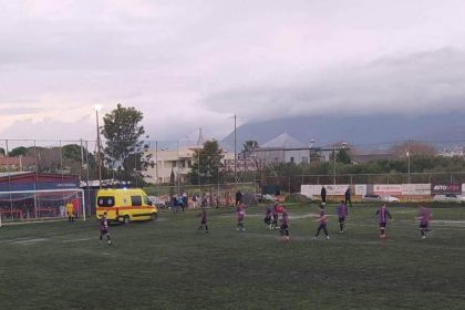Διεκόπη ο αγώνας στο Θ. Χρυσανθόπουλος λόγω σοβαρού τραυματισμού ποδοσφαιριστή (pics)