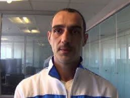 Λάμπρος Μιχαλόπουλος: Πρώτη φορά αναλαμβάνει αθλητή επαγγελματικής πυγμαχίας