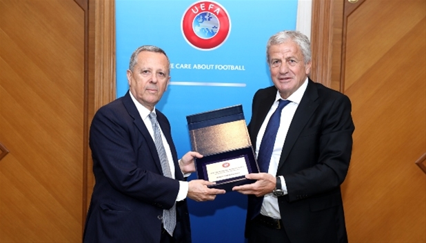 Συνεδρίαση της Επιτροπή Εθνικών Ομοσπονδιών της UEFA στην Αθήνα