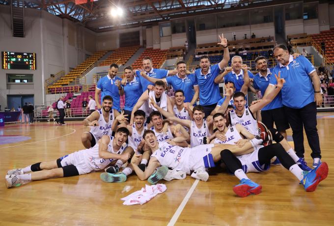 Χάλκινη η Ελλάδα, σπουδαία επιτυχία με την τρίτη θέση στο Ευρωμπάσκετ Νέων Ανδρών