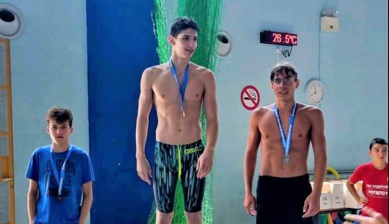 Δύο χάλκινα μετάλλια με τον Δημήτρη Τσιάρα ο Κολυμβητικός Όμιλος Αιγίου στο Περιφερειακό Πρωτάθλημα